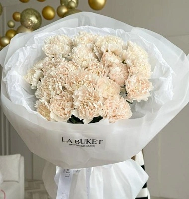 Букет "25 кремовых диантусов"
